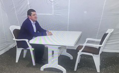 De-facto Nagorno-Karabakh President Joins Protest Against Azerbaijan's Blockade