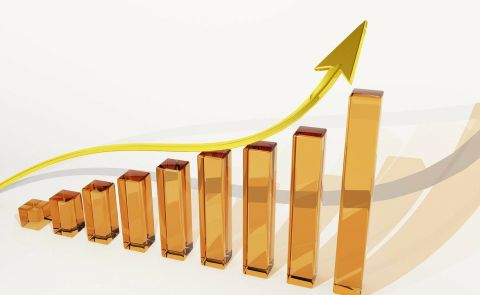 Pashinyan Highlights Economic Growth, Rising Incomes in 2025 Report