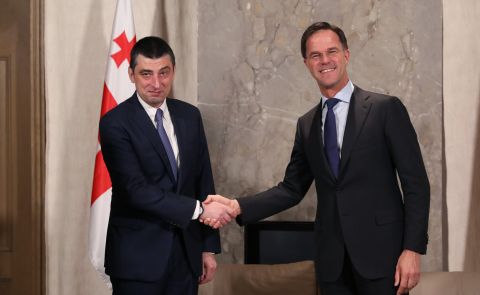 Gakharia besucht die Niederlande